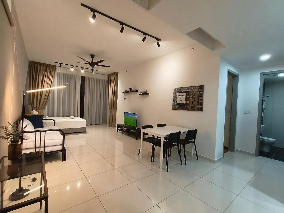 Apartamento 2Br Luxury Rooftop Swimming Pook Homestay@Georgetown@10Pax - 无敌美景两房民宿