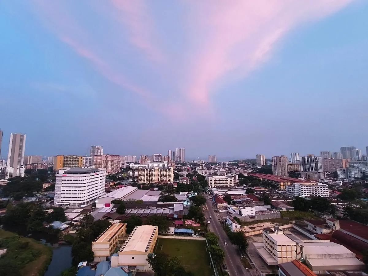 Apartamento 2Br Luxury Rooftop Swimming Pook Homestay@Georgetown@10Pax - 无敌美景两房民宿 Malasia