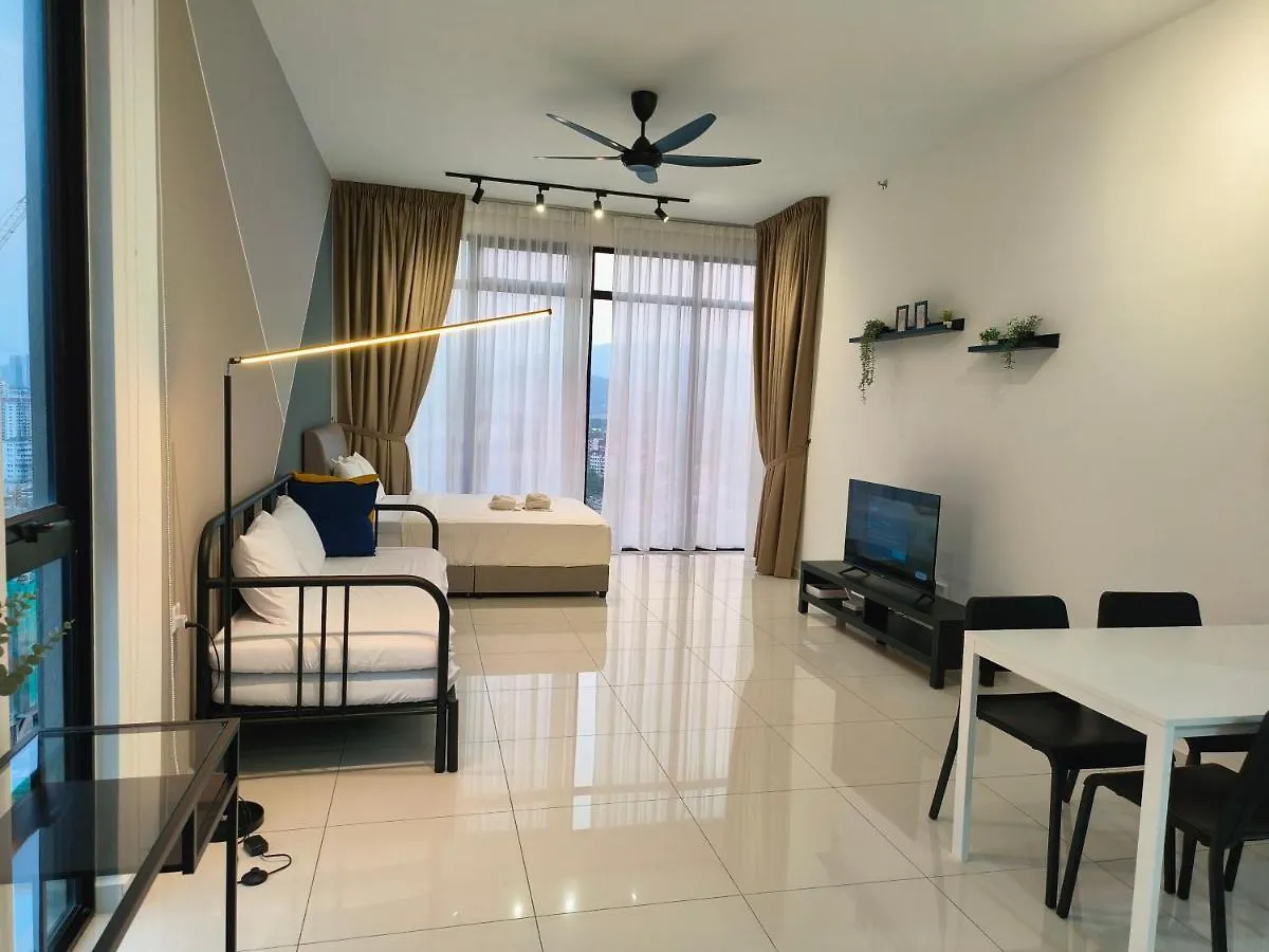2Br Luxury Rooftop Swimming Pook Homestay@Georgetown@10Pax - 无敌美景两房民宿 George Town