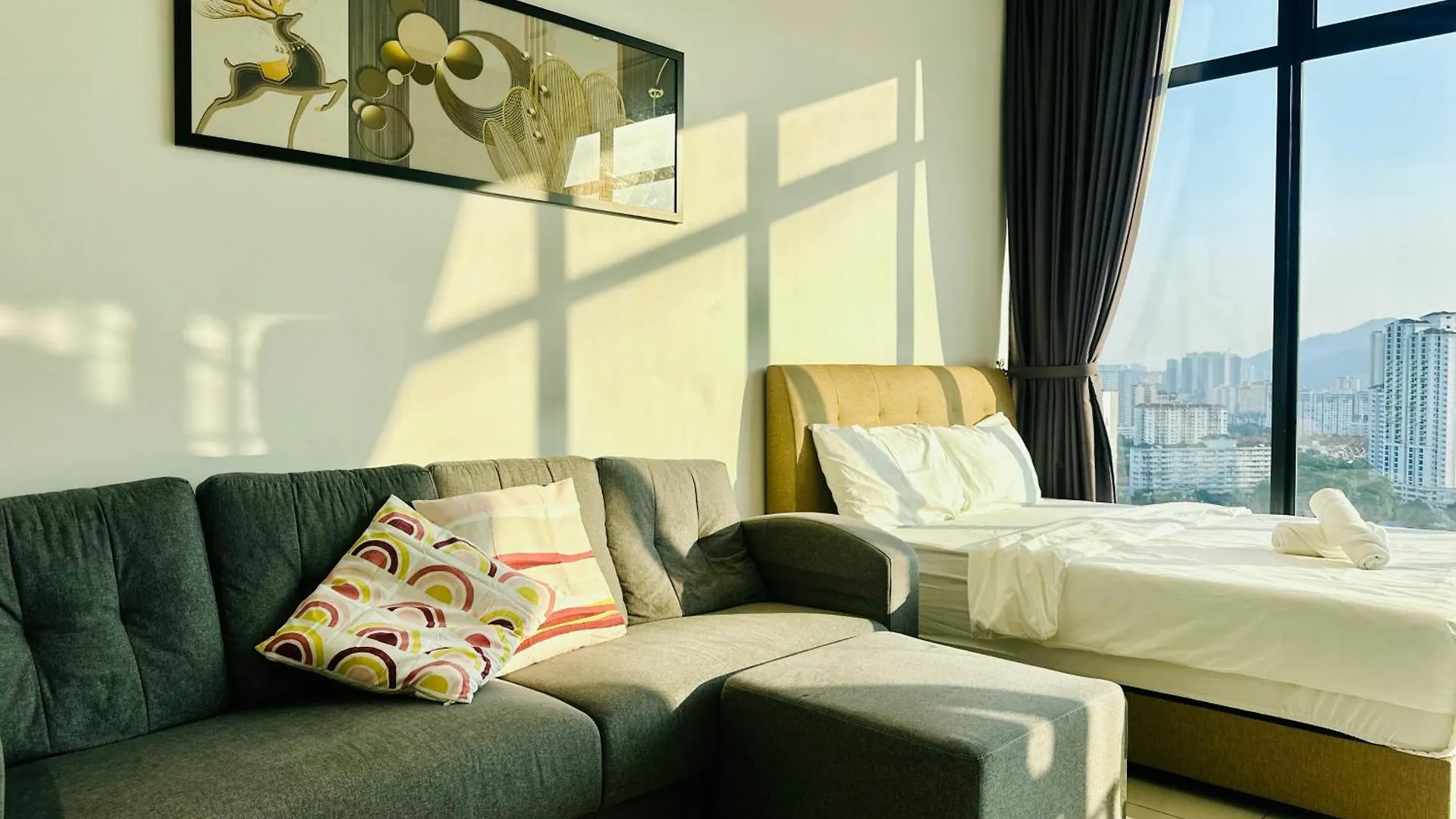 Apartamento 2Br Luxury Rooftop Swimming Pook Homestay@Georgetown@10Pax - 无敌美景两房民宿