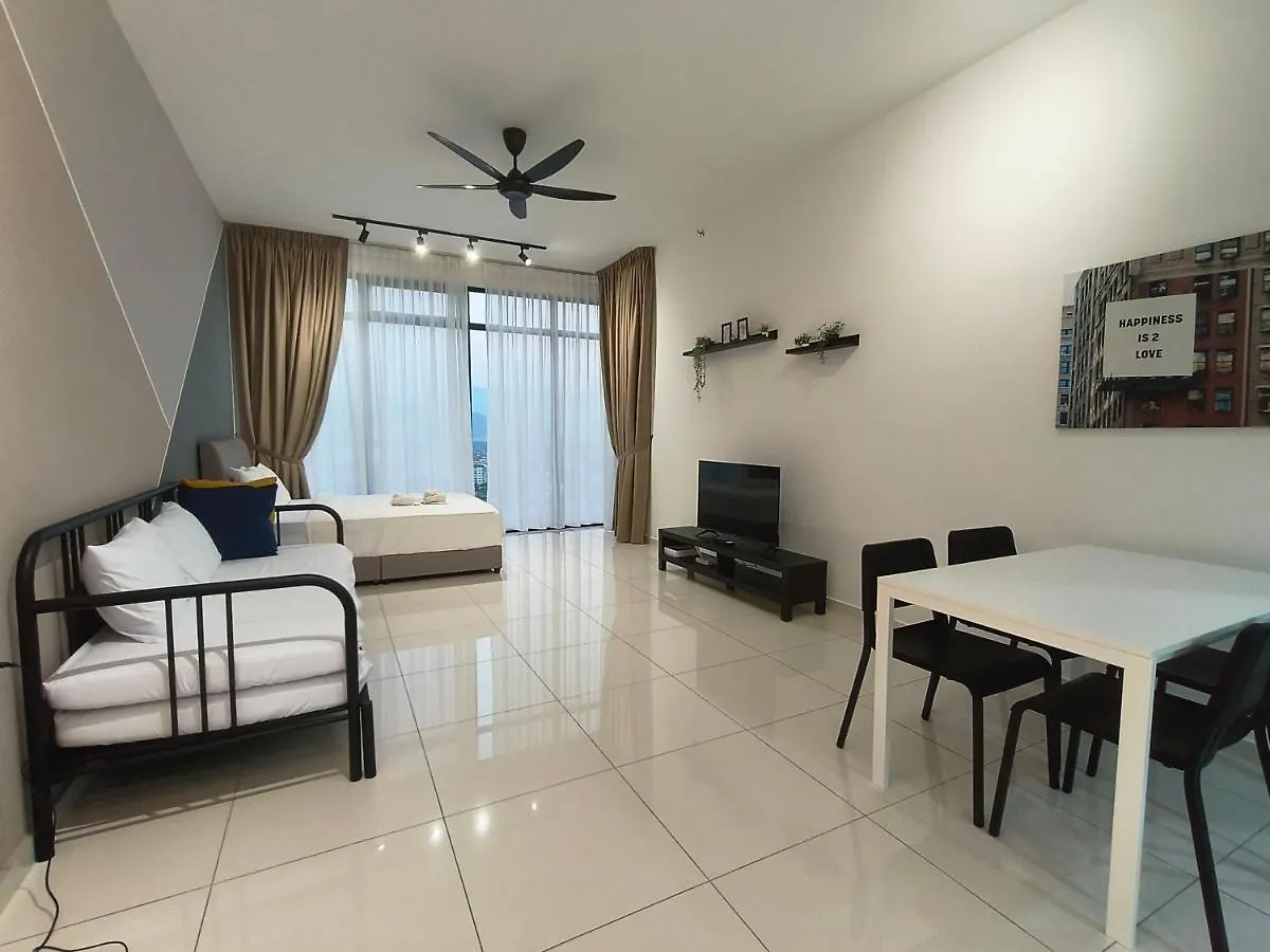 2Br Luxury Rooftop Swimming Pook Homestay@Georgetown@10Pax - 无敌美景两房民宿 Lägenhet